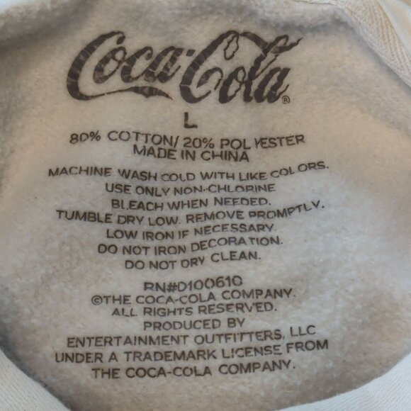 Coca-Cola Hoodie White Sweatshirt Large‎ Penguin Tropical Polar Bear - Picture 16 of 16